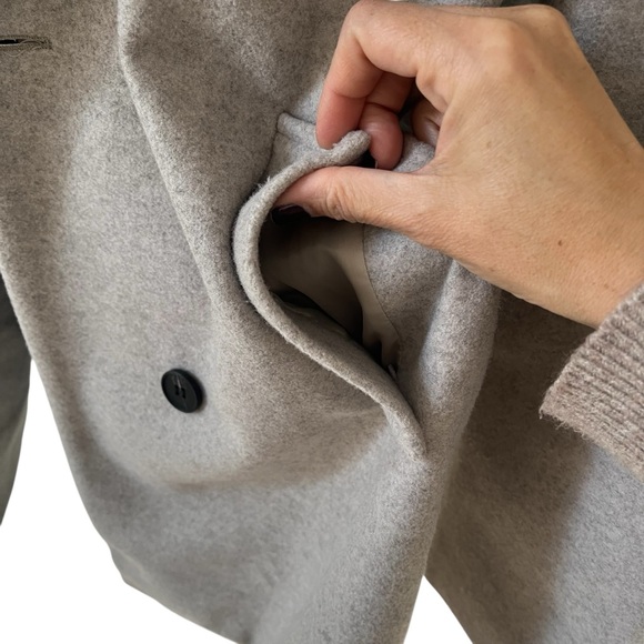 Chou Yatou oatmeal notch lapel double breasted peacoat overcoat size S - Picture 12 of 15